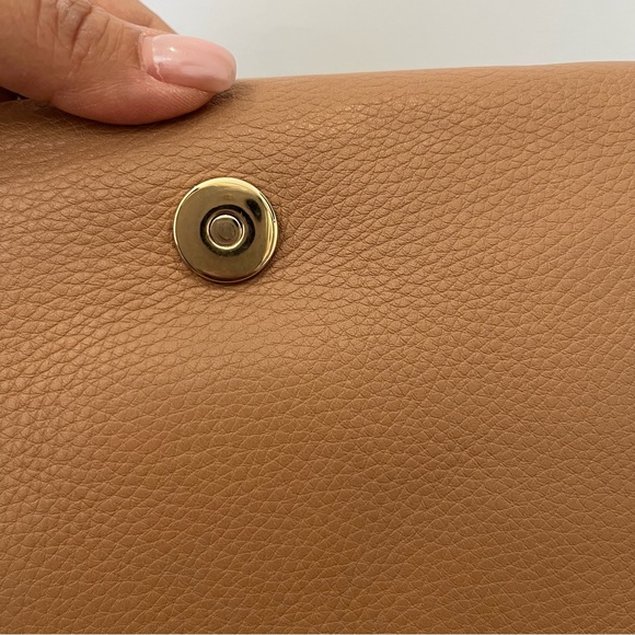 Gucci Soho Crossbody Chain Leather Handbag with Original Duster and Tags in Rose - Picture 6 of 16